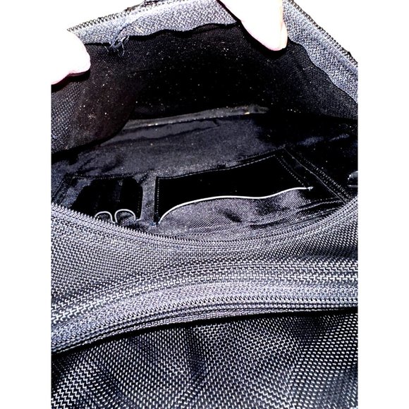 SafePORT Protection Systems Backpack, Laptop Bag, Carrying Case - Picture 11 of 12